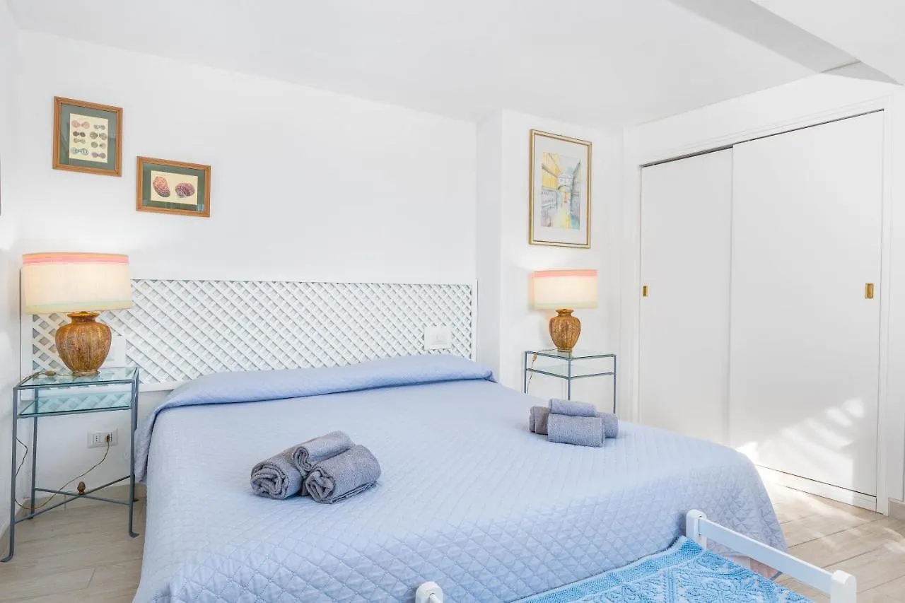 Bella Vista Marinella 2 Apartment Olbia