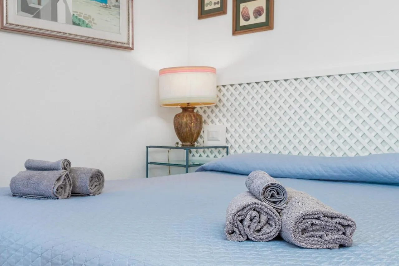 Bella Vista Marinella 2 Apartment Olbia